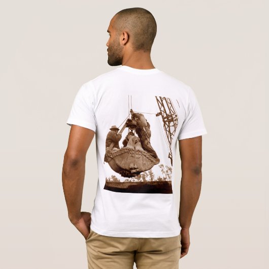  Crane Operator Mannen in Bucket Trust T-shirt (Achterkant volledig)