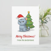 Cranky Grey Tabby Cat Red Hat Christmas Tree Feestdagenkaart (Staand voorkant)