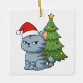 Cranky Grey Tabby Cat Red Hat Christmas Tree Keramisch Ornament (Voorkant)