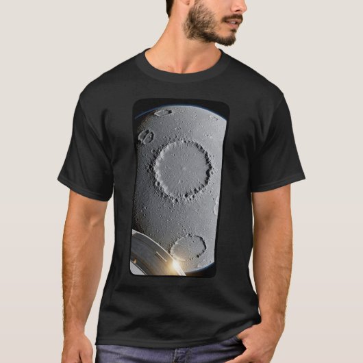 Crashing into an exo-moon t-shirt (Voorkant)