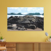 Crashing Ocean Waves Behind Rugged Coastal Rocks Canvas Afdruk (Insitu (Woonkamer))