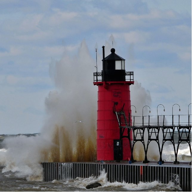 Crashwater op South Haven Lighthouse Staand Fotobeeldje (Voorkant)