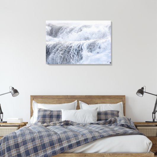 CrashWaves in de winter Canvas Afdruk (Insitu (Slaapkamer))