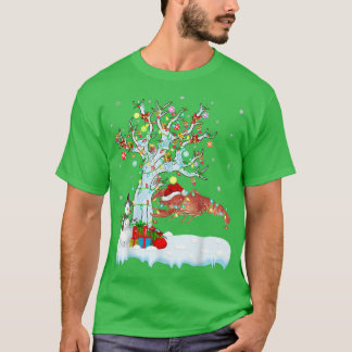 Crawfish Xmas Tree Lighting Santa Hat Crawfish Chr T-shirt