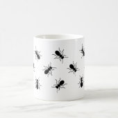 Crawling grote zwarte mieren zwerm grappige nieuwi mok (Center)