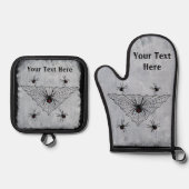 Crawling poisonous Black Widow Spiders Web White Ovenwant & Pannenlap Set (Voorkant)