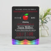 Crayon & Apple Teacher Afstuderen Invitation Kaart (Staand voorkant)