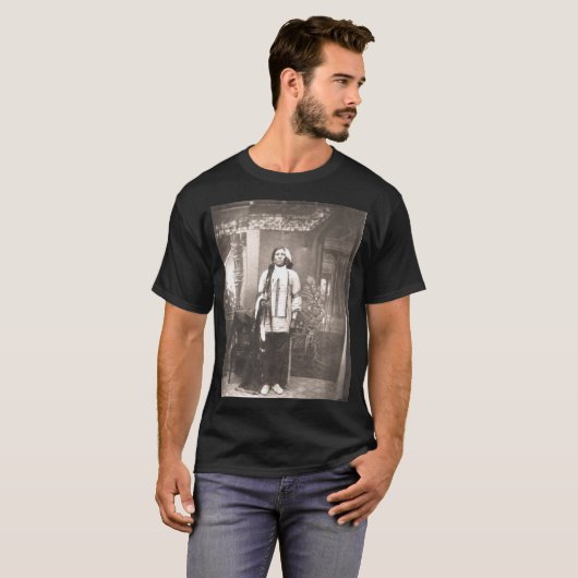 Crazy Horse Portrait T-shirt (Voorkant volledig)