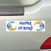 Crazy "MOONER ON BOARD" Cartoon Bumpersticker (Op auto)