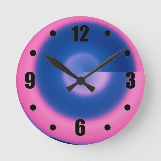 Crazy Neon Pink en Blue Round Wall Clock Ronde Klok (Voorkant)