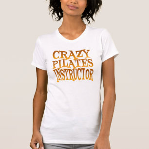 Crazy Pilates instructeur in goud T-shirt