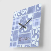 Crazy Quilt Blauwe Gingham Bloemstuk Persoonlijk Vierkante Klok (Hoek)