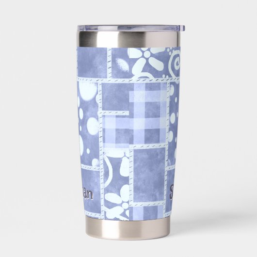 Crazy Quilt Blue Gingham Floral Personalized Geïsoleerde Drinkbeker (Links)