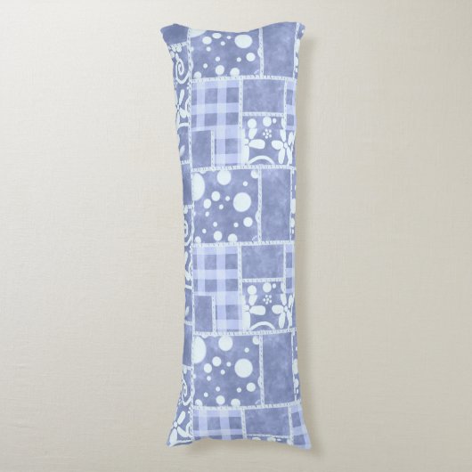 Crazy Quilt Blue Gingham Floral Personalized  Lichaamskussen (Voorkant Verticaal)