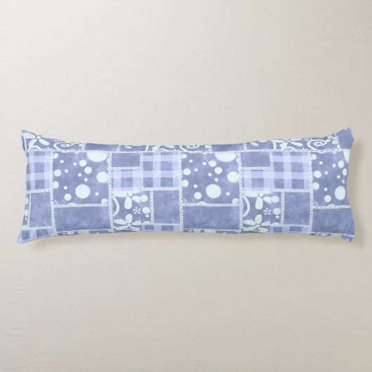Crazy Quilt Blue Gingham Floral Personalized  Lichaamskussen (Voorkant)