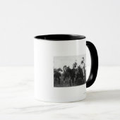 Crazy Snake Assemblage van zijn aankomst Mok (Voorkant rechts)