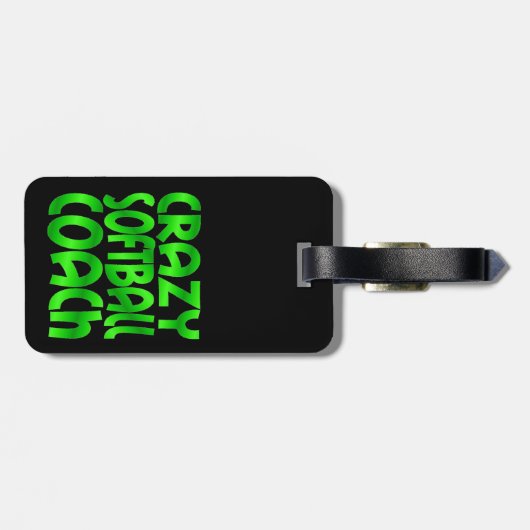 Crazy Softball Coach in het groen Bagagelabel (Achterkant horizontaal)