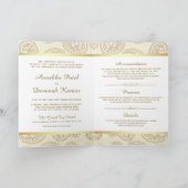 Cream and Gold Paisley Traditional Indian Wedding (Binnen)