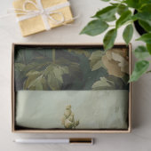 Cream bloemen op groene achtergrond tissuepapier (Geschenk)