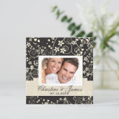 Cream-bloemen zwart op je foto kaart (Staand voorkant)