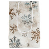 Cream Blue Brown Snowflakes Christmas Medium Cadeauzakje (Achterkant)