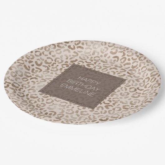 Cream Brown Leopard Print Birthday Papieren Bordje (Gekanteld)
