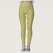 Cream en Oranje Daisies op Avocado Green Pattern Leggings (Voorkant)
