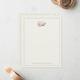 Cream en Tan Coastal Seashell gepersonaliseerd Notitiekaartje