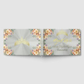 Cream Floral & Tiara - Pastel Green Gastenboek (Volledig)