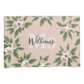 Cream Garden Harmony: Camelia's en groen Kussensloop (Voorkant-Rechts)