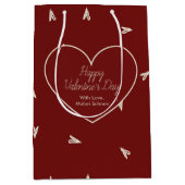 Cream Hearts on Burgundy - Minimal Valentine  Medium Cadeauzakje (Voorkant)