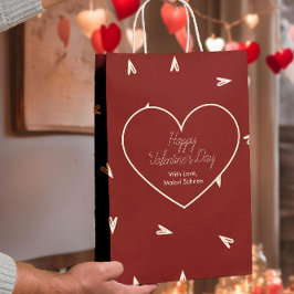 Cream Hearts on Burgundy - Minimal Valentine  Medium Cadeauzakje