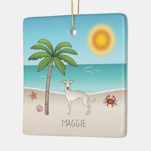 Cream Italiaanse Greyhound bij tropische zomerstra Keramisch Ornament (Links)