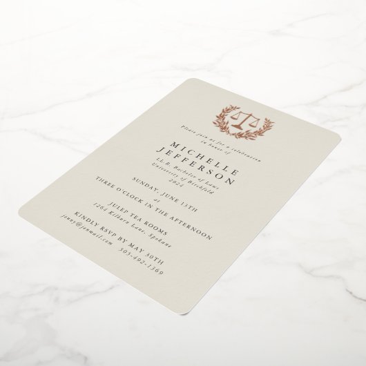 Cream Law School/Legal Qualifications Afstuderen Folie Uitnodiging (Gedraaid)