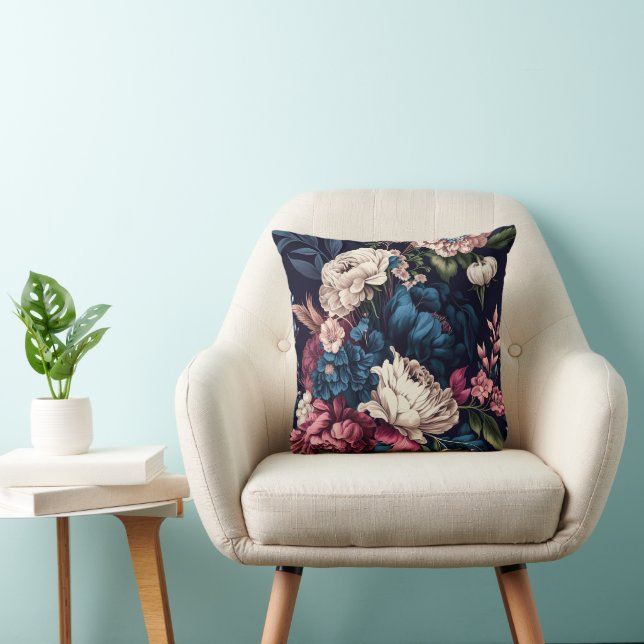 Cream, Mauve en Blue Floral Sierkussen (Stoel)