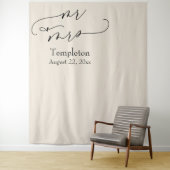 Cream Mr & Mrs Simple Linkeruitgelijnde Fotoachter Wandkleed (In situ)