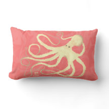 Cream Octopus op koraal - Lumbar Pillow