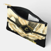 Cream Poppy-ventilator op zwarte achtergrond Etui (Open)