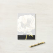 Cream Poppy-ventilator op zwarte achtergrond Post-it® Notes (Op bureau)
