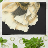 Cream Poppy-ventilator op zwarte achtergrond Theedoek (Gevouwen)