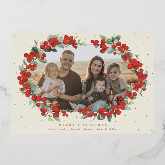 Cream Red Berry + Eucalyptus kerstfoto Folie Feestdagenkaart (Voorkant)