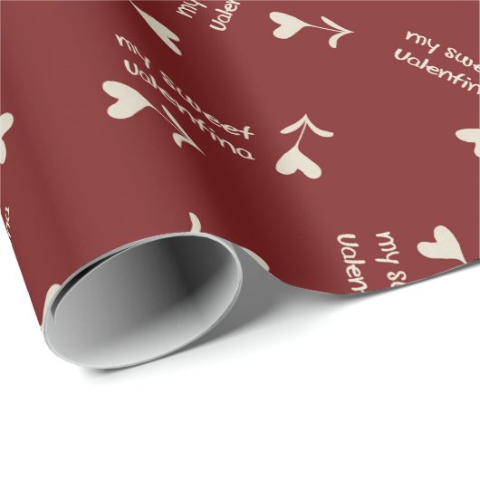 Cream Script Hearts on Burgundy– Valentine pattern Cadeaupapier (Rol Hoek)