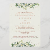 Cream Snowberry + Eucalyptus bruiloft repetitie Folie Uitnodiging (Voorkant)