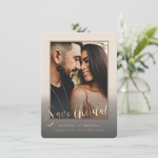 Creamy Beige Gold Script & marble Photo Overlay Save The Date (Staand voorkant)