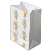Creamy Dreamies Birthday Wrapping Paper Medium Cadeauzakje (Voorkant Gekanteld)