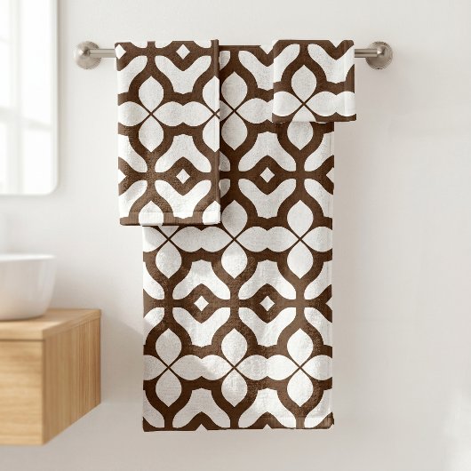 Creamy White en Brown Moroccan Boho Chic Pattern Bad Handdoek