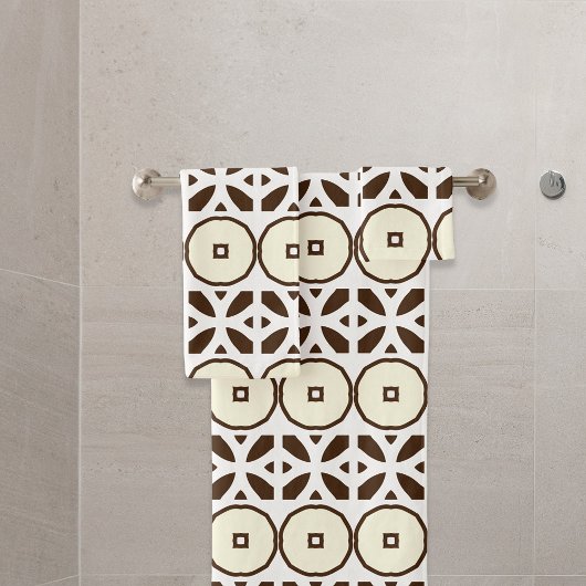 Creamy White en Brown Mosaic Geometric Pattern Bad Handdoek