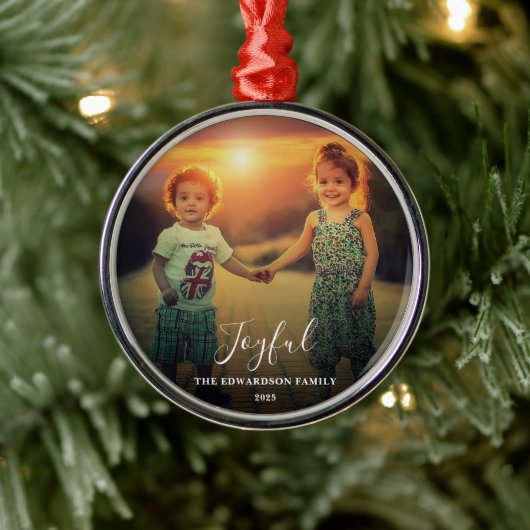 Create your own family photo joyful script metalen ornament (Boom)