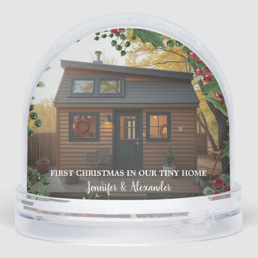 Create your own first christmas in our tiny home sneeuwbol (Achterkant)