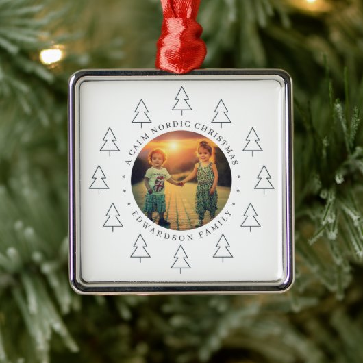 Create your own nordic family photo christmas metalen ornament (Boom)